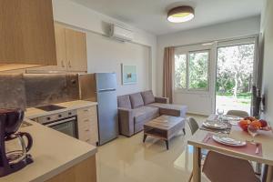 Renovated apartment 3- Platanias