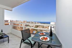 Modern Studio with a Sea View and Pool Access Ponderosa 801