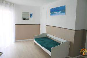 Appart'hotels Adonis Grandcamp - Residence Les Isles De Sola : Appartement 2 Chambres (6 Personnes)