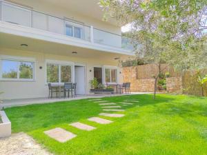 Renovated apartment 2 -Platanias