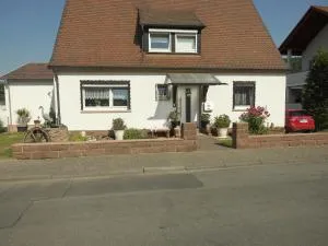 Ferienwohnung am Brunnen - Wörth am Main