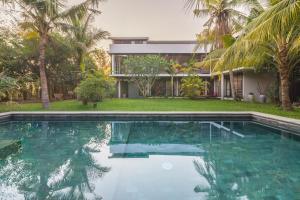 RedBox House - Private Luxury Modern Style 5 Bedrooms Villa