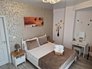 Crystal Sands Residence