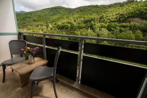 Complex Balnear Cozia - Corp Caciulata