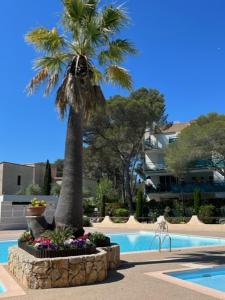 Saint-Raphaël, Boulouris, F2 dans belle résidence 3 piscines, proche bord de mer