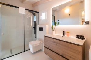 Melena Premium Suites