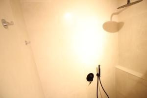 Del Parque Flats Monkey 1