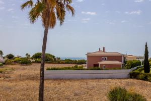 Superb Carvoeiro Villa Villa Alegria Do Sul 7 Bedrooms Perfect For Larger Groups