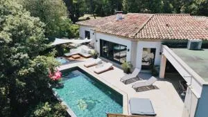 Modern Villa Swimming pool and private Jacuzzi - Le Muy