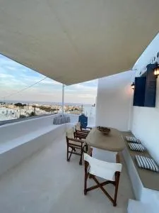 Villa Angels Unique traditional Villa - 安坡里奥圣托里尼