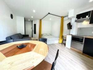 Appartements cosy, douillet, proche mer, clim : photos des chambres