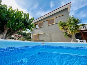 Gazonia Family Estate