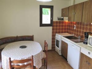 Maisons de vacances Holiday Home Le Pigeonnier by Interhome : photos des chambres