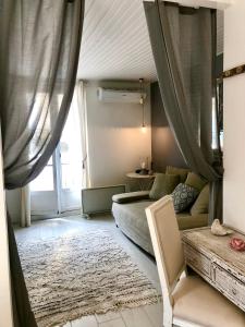 Maisons de vacances Romantic Maison de Pecheur sparkling sea views : photos des chambres