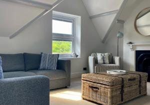 ‘The Loft’ - Apartment by the sea