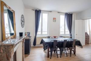 Appartements Le Boujou - Place de parking - 200m plage : photos des chambres