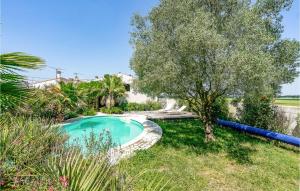 Maisons de vacances Nice Home In Mdis With Wifi, Swimming Pool And 3 Bedrooms : photos des chambres