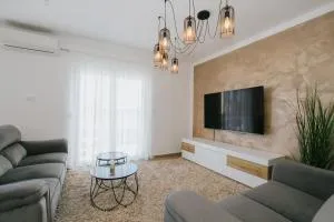 Royal Blue House 3 - Kaštel Štafilić