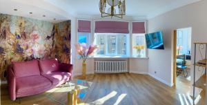 The Pearl of the Historical center 55m 1 to 5 pers Self check in