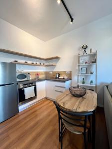 Tirana Yellow Apartment