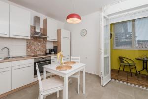 Studio Apartment Angelina Free Public Parking