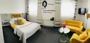 钢琴旅馆 - 新松奇