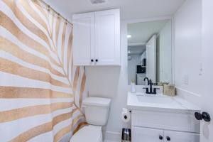 Boho Flamingo Studio Apartment