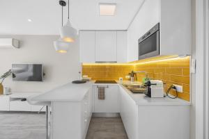 Silver Lux Studio 1 - City Center by HD PROPERTIES