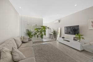 Silver Lux Studio 2 - City Center by HD PROPERTIES