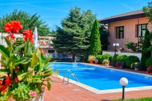Alekta Hotel