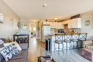 Pool Access and Lake View Osage Beach Condo!