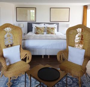 Hotels Chateau de Bernesq : photos des chambres