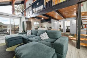 Big Bear Lake View - By far the best location Big Bear, walk to Lake!