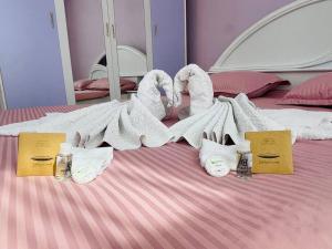 Lavender Luxury Apartment