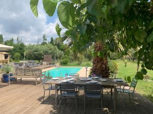 Villas VILLA NIMES BARTHEROES 3 Chambres : photos des chambres