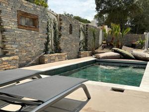Villas villa avec piscine loft cabane : photos des chambres