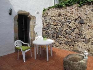 Casa do Castelo - Muralha