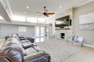 Luxury St Petersburg Home with Pool and Bay Access!