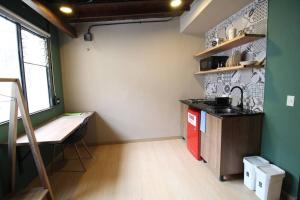 Estudio sector Universidad de Medellín - ONE205 By Roots Rentals