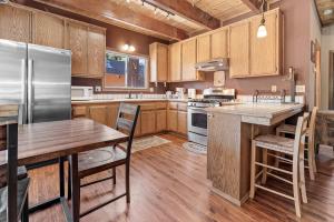 Hikers Haven -Only steps to the National Forest and trails!