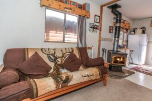 Hiner Haven - Cozy cabin near ski slopes and Alpine Zoo