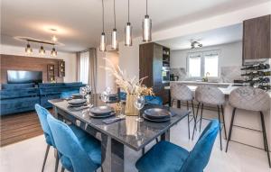 Amazing Home In Tinj With Kitchen