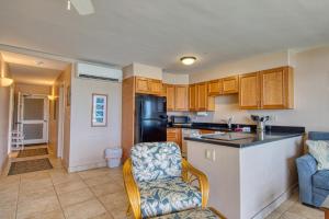 Kuhio Shores 107