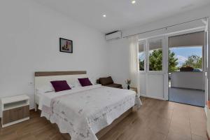 Sea Breeze Studios 