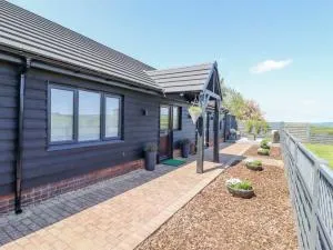 Closefield - Stanbridge