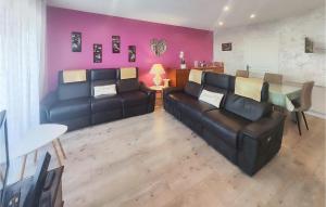 Maisons de vacances 2 Bedroom Cozy Home In Portiragnes : photos des chambres