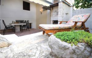 Lovely Apartment In Rovinj With Kitchen 
