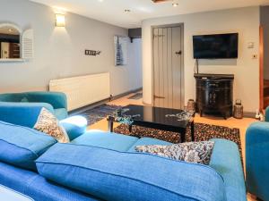 2 The Old Coach House