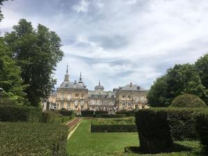MAGICO Y ACOGEDOR . La Granja de San Ildefonso.