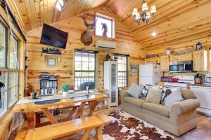 Cozy Lake Sardis Cabin with Stunning View!